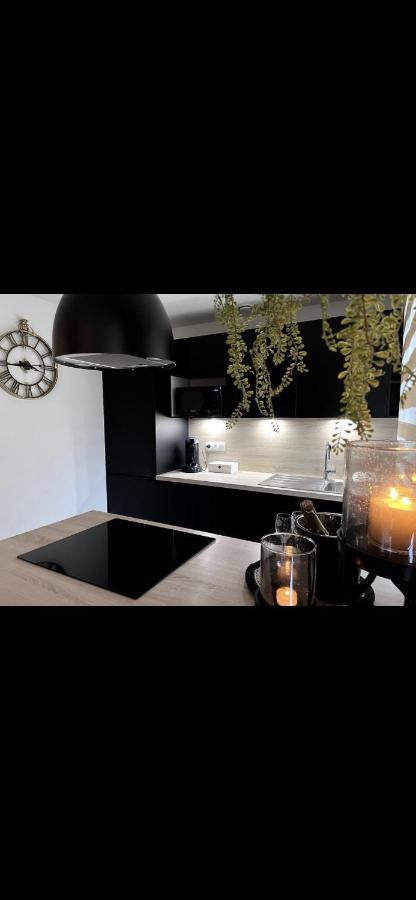 L'Agathe Apartment Liege Luaran gambar